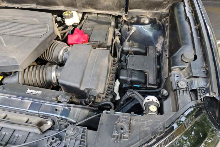 Used Lincoln Nautilus 2021 2.7T Four-Wheel Drive Prestige Edition Engine Bay Left