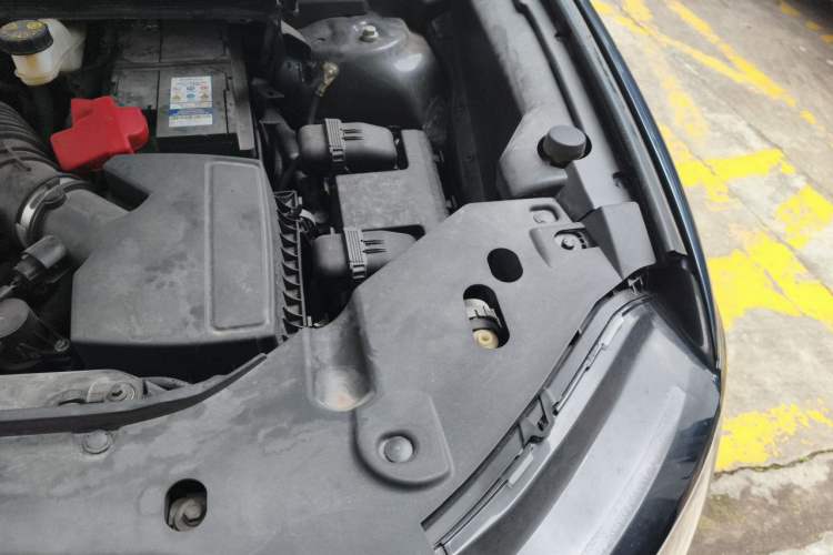 Used Lincoln Nautilus 2021 2.0T Four-Wheel Drive Luxury Edition Engine Bay Left