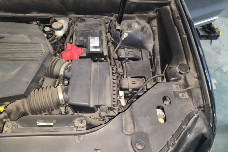Used Lincoln Nautilus 2021 2.7T Four-Wheel Drive Prestige Edition Engine Bay Left