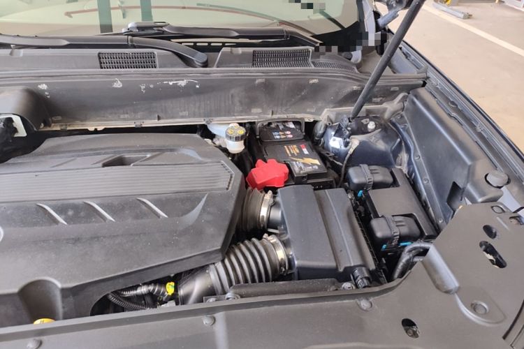 Used Lincoln Nautilus 2021 2.7T Four-Wheel Drive Prestige Edition Engine Bay Left