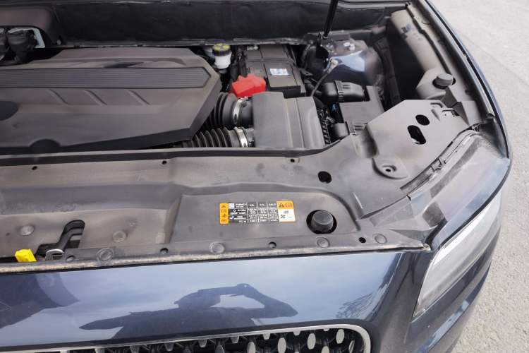Used Lincoln Nautilus 2021 2.7T Four-Wheel Drive Prestige Edition Engine Bay Left