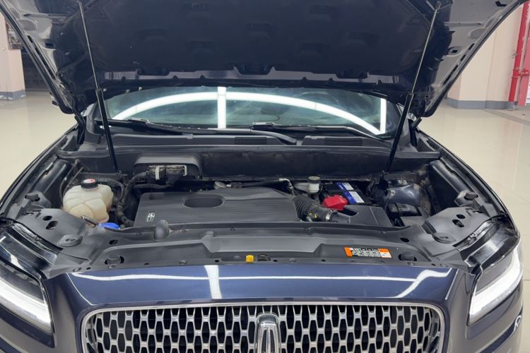 Used Lincoln Nautilus 2021 2.0T Four-Wheel Drive Luxury Edition Engine Bay