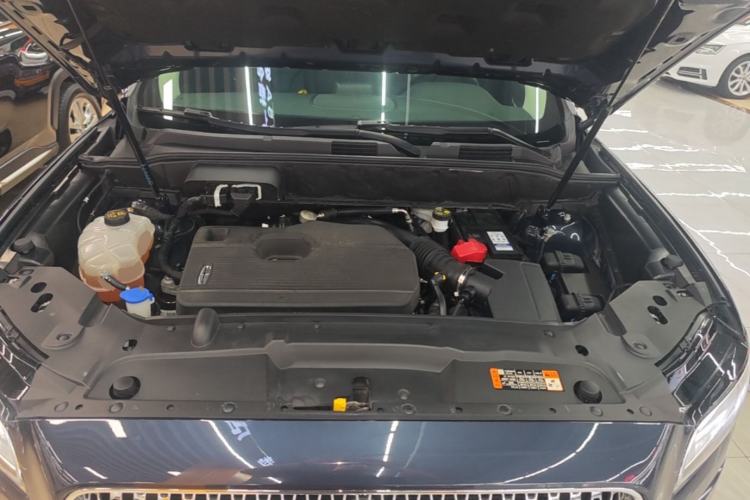Used Lincoln Nautilus 2021 2.0T Four-Wheel Drive Luxury Edition Engine Bay