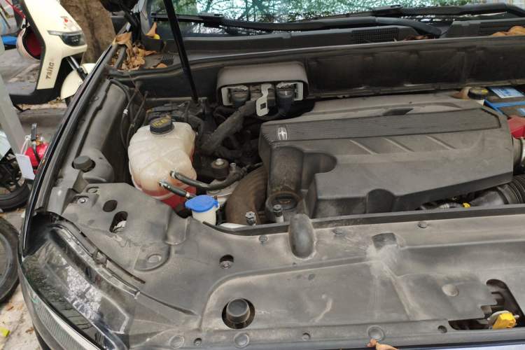 Used Lincoln Nautilus 2021 2.7T Four-Wheel Drive Prestige Edition Engine Bay Right