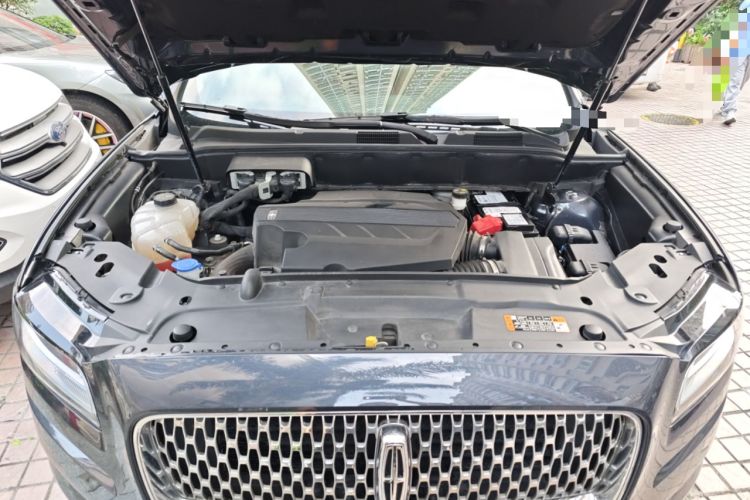 Used Lincoln Nautilus 2021 2.7T Four-Wheel Drive Prestige Edition Engine Bay