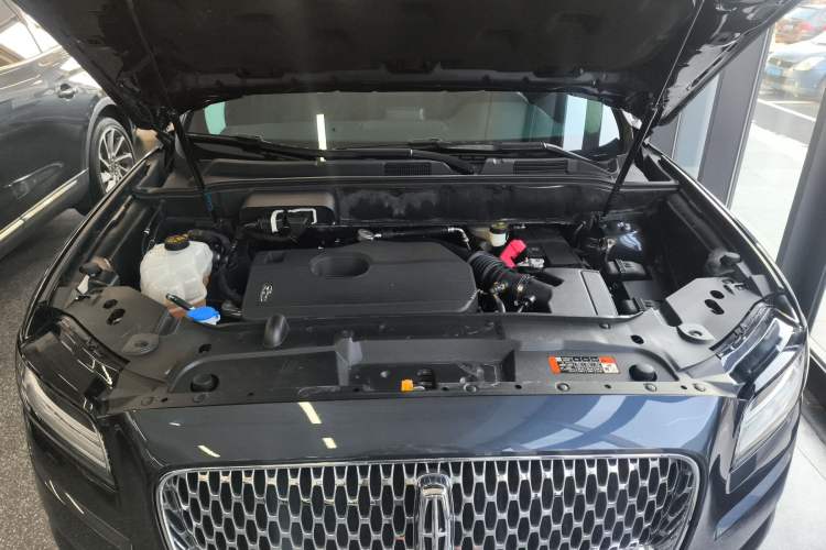 Used Lincoln Nautilus 2021 2.0T Four-Wheel Drive Luxury Edition Engine Bay