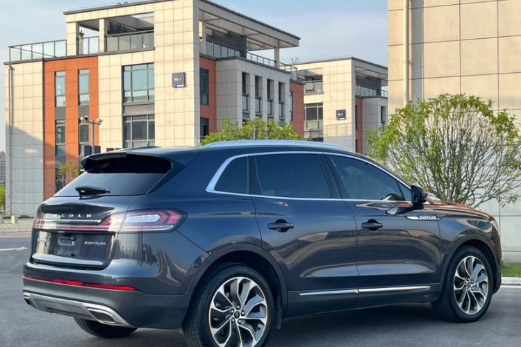 Used Lincoln Nautilus 2021 2.0T Four-Wheel Drive Luxury Edition Exterior 2