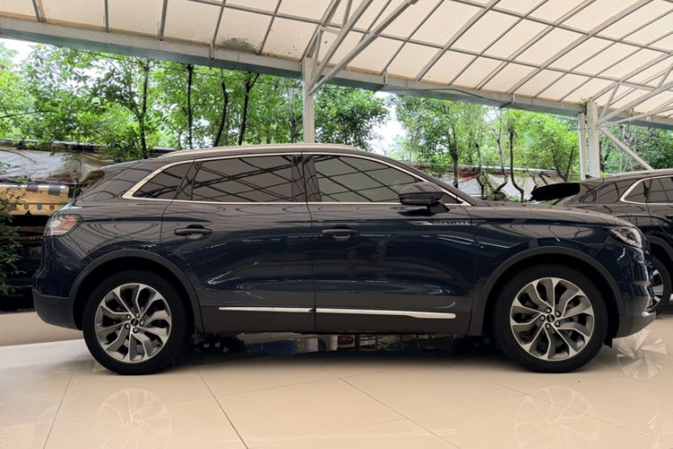 Used Lincoln Nautilus 2021 2.0T Four-Wheel Drive Luxury Edition Exterior 5