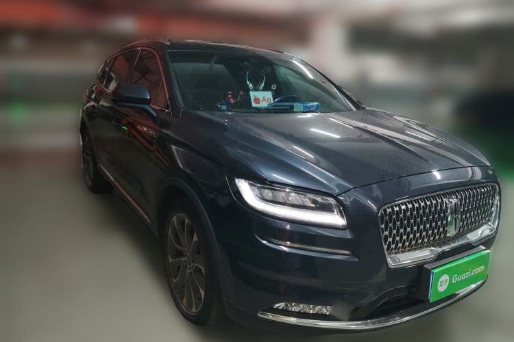 Used Lincoln Nautilus 2021 2.0T Four-Wheel Drive Luxury Edition Front Right 45 Deg