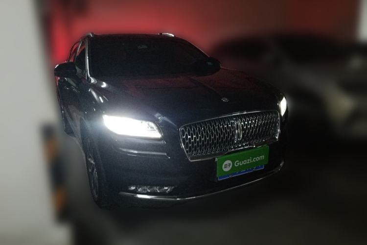 Used Lincoln Nautilus 2021 2.0T Four-Wheel Drive Luxury Edition Front Right 45 Deg