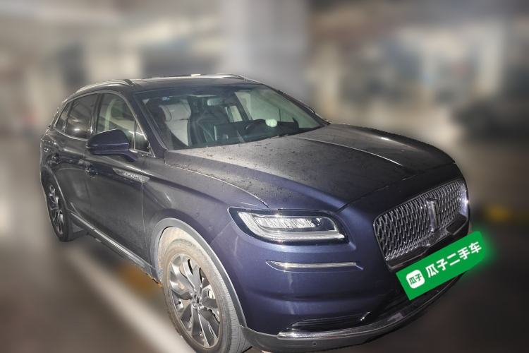 Used Lincoln Nautilus 2021 2.0T Four-Wheel Drive Luxury Edition Front Right 45 Deg
