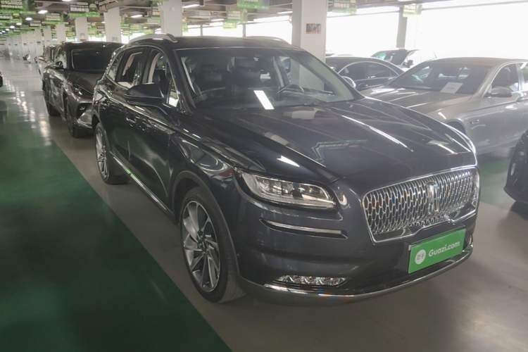 Used Lincoln Nautilus 2021 2.7T Four-Wheel Drive Prestige Edition Front Right 45 Deg