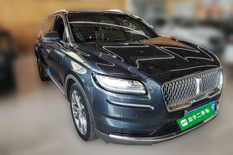 Used Lincoln Nautilus 2021 2.0T Four-Wheel Drive Luxury Edition Front Right 45 Deg
