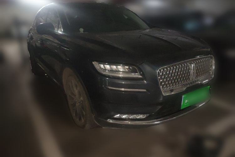 Used Lincoln Nautilus 2021 2.0T Four-Wheel Drive Luxury Edition Front Right 45 Deg