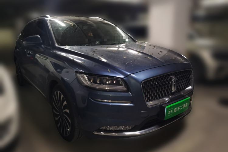 Used Lincoln Nautilus 2021 2.7T Four-Wheel-Drive Presidential Edition Front Right 45 Deg