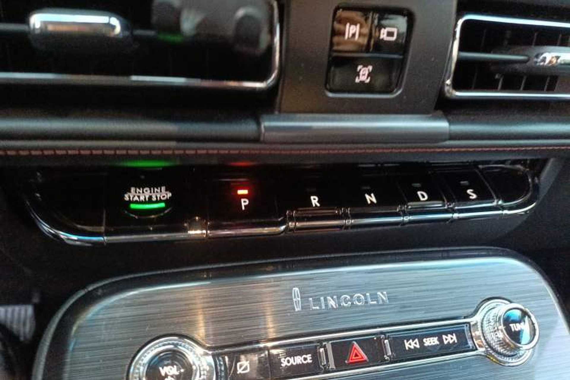 Used Lincoln Nautilus 2021 2.0T Four-Wheel Drive Luxury Edition Gear Lever