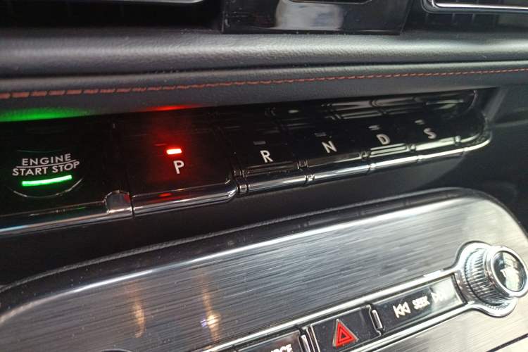 Used Lincoln Nautilus 2021 Revised Version 2.7T Four-Wheel Drive Prestige Edition Gear Lever