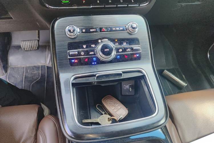 Used Lincoln Nautilus 2021 2.7T Four-Wheel Drive Prestige Edition Gear Lever