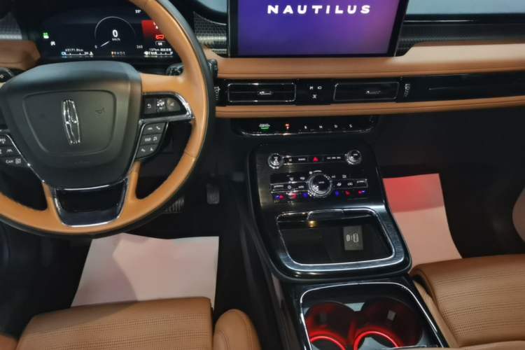Used Lincoln Nautilus 2021 2.7T Four-Wheel-Drive Presidential Edition Gear Lever