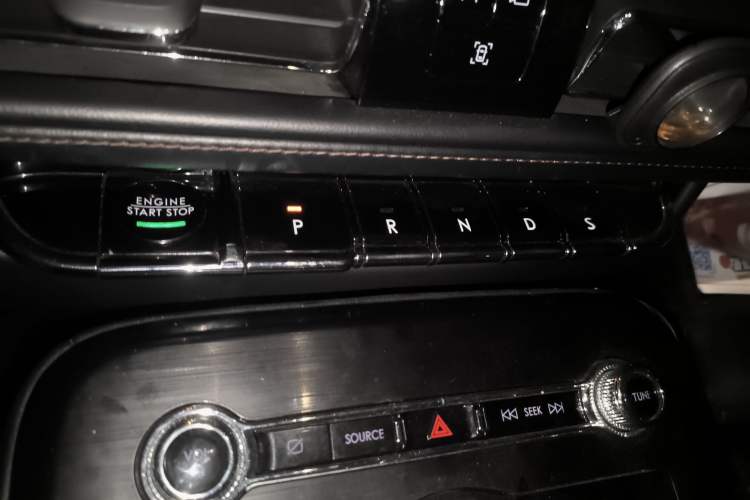 Used Lincoln Nautilus 2021 2.0T Four-Wheel Drive Luxury Edition Gear Lever