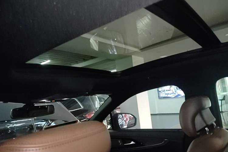 Used Lincoln Nautilus 2021 2.7T Four-Wheel Drive Prestige Edition Headliner