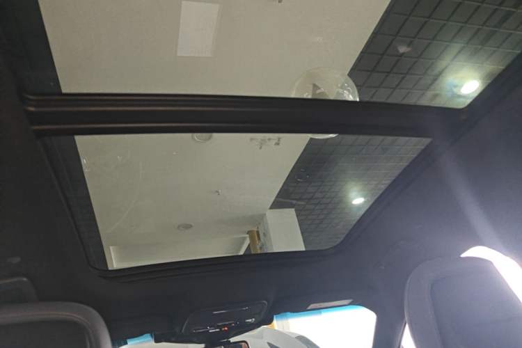 Used Lincoln Nautilus 2021 2.0T Four-Wheel Drive Luxury Edition Headliner