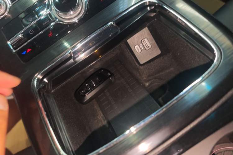 Used Lincoln Nautilus 2021 2.0T Four-Wheel Drive Luxury Edition Interior 1
