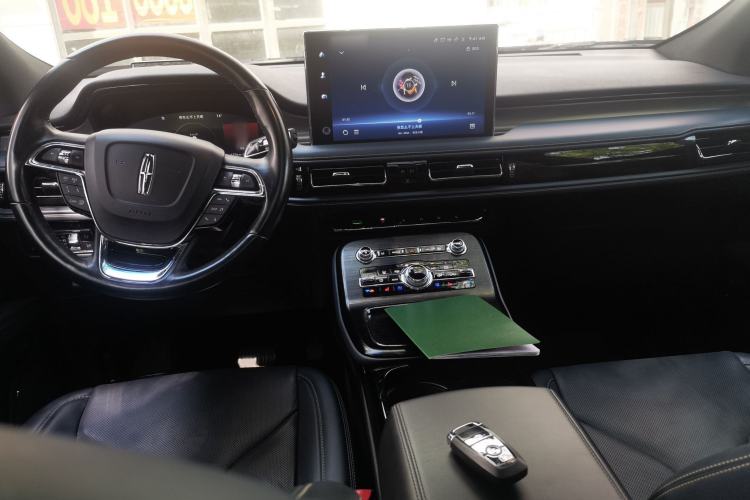 Used Lincoln Nautilus 2021 2.0T Four-Wheel Drive Luxury Edition Interior 2
