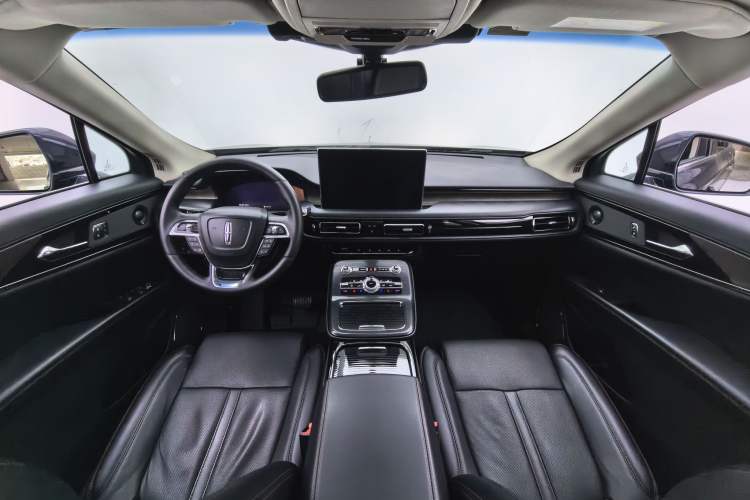 Used Lincoln Nautilus 2021 2.7T Four-Wheel Drive Prestige Edition Interior 3