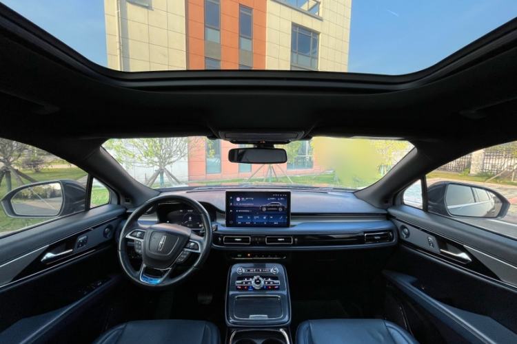 Used Lincoln Nautilus 2021 2.0T Four-Wheel Drive Luxury Edition Interior 3