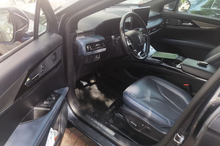 Used Lincoln Nautilus 2021 2.0T Four-Wheel Drive Luxury Edition Interior 3