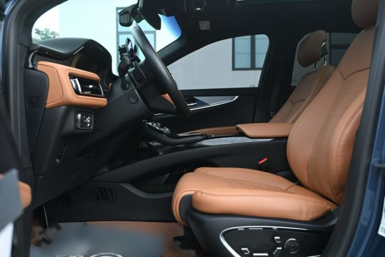 Used Lincoln Nautilus 2021 2.7T Four-Wheel Drive Prestige Edition Interior 4