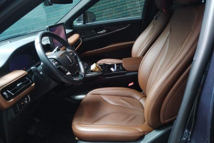 Used Lincoln Nautilus 2021 2.0T Four-Wheel Drive Luxury Edition Left Front Seat