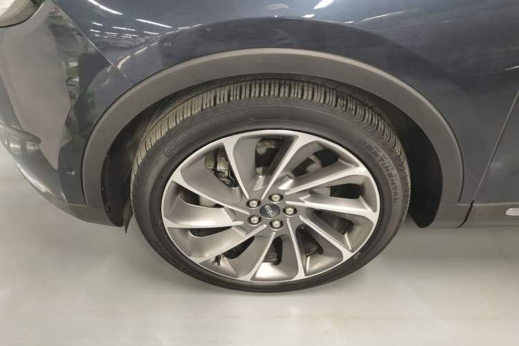 Used Lincoln Nautilus 2021 2.7T Four-Wheel Drive Prestige Edition Left Front Wheel Hub
