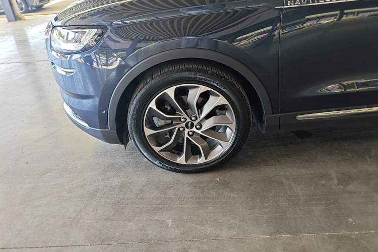 Used Lincoln Nautilus 2021 2.0T Four-Wheel Drive Luxury Edition Left Front Wheel Hub