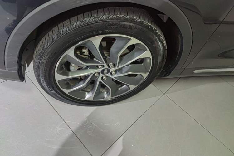 Used Lincoln Nautilus 2021 2.0T Four-Wheel Drive Luxury Edition Left Front Wheel Hub