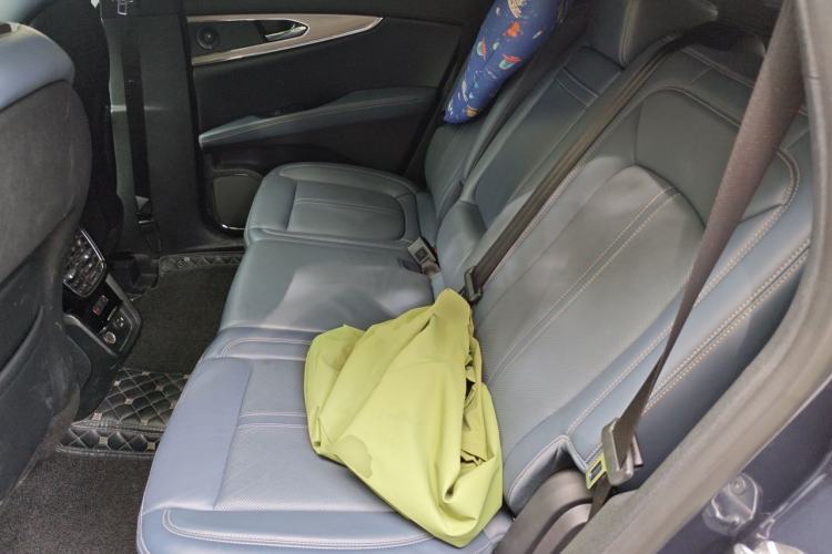 Used Lincoln Nautilus 2021 2.7T Four-Wheel Drive Prestige Edition Left Rear Seat