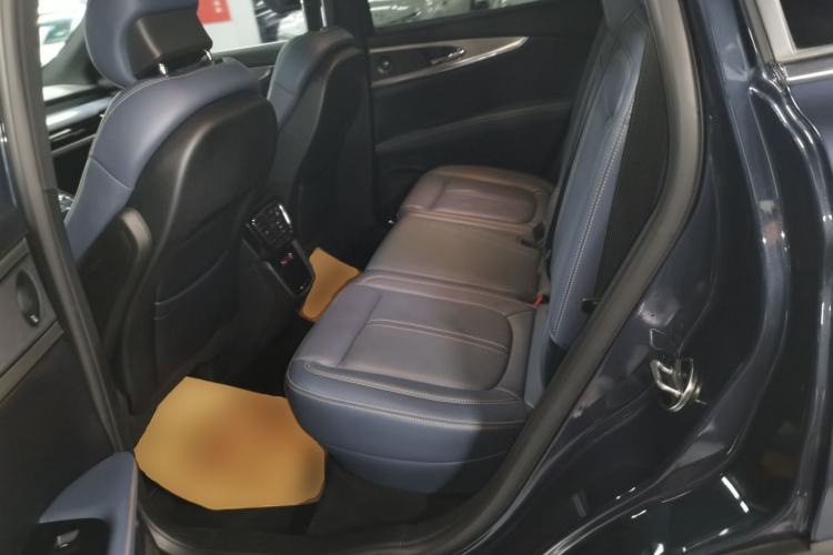 Used Lincoln Nautilus 2021 2.7T Four-Wheel Drive Prestige Edition Left Rear Seat
