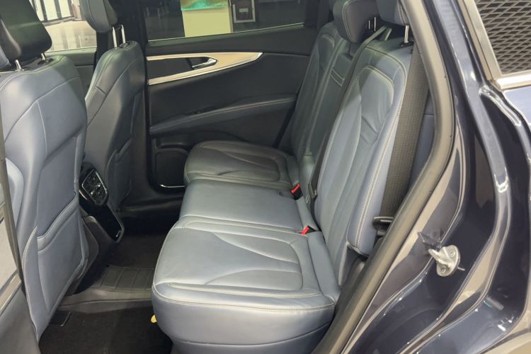 Used Lincoln Nautilus 2021 2.0T Four-Wheel Drive Luxury Edition Left Rear Seat