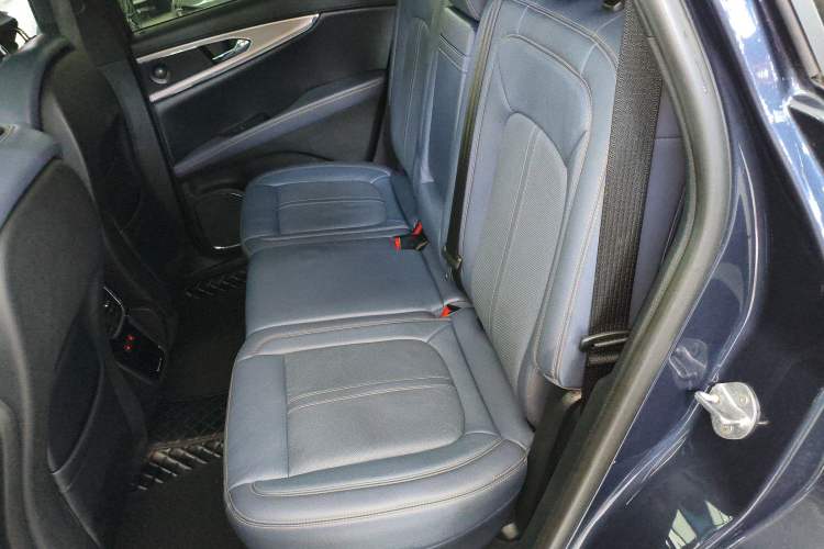 Used Lincoln Nautilus 2021 2.7T Four-Wheel Drive Prestige Edition Left Rear Seat
