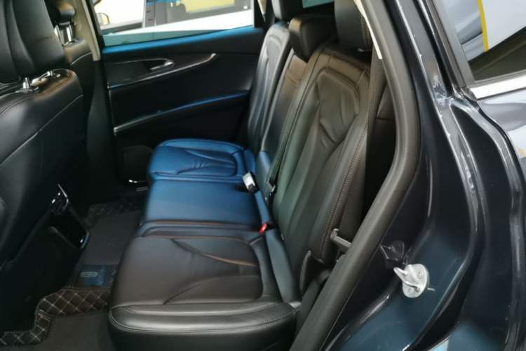 Used Lincoln Nautilus 2021 2.0T Four-Wheel Drive Luxury Edition Left Rear Seat