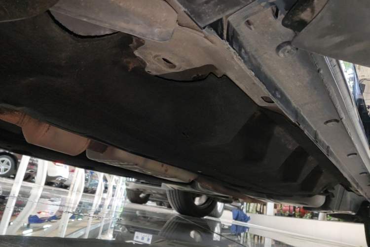 Used Lincoln Nautilus 2021 2.0T Four-Wheel Drive Luxury Edition Left Side Sill