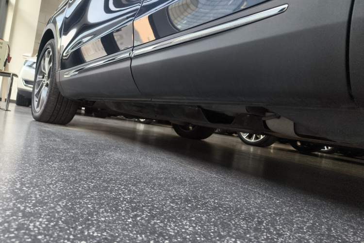 Used Lincoln Nautilus 2021 2.0T Four-Wheel Drive Luxury Edition Left Side Sill