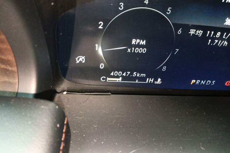 Used Lincoln Nautilus 2021 2.0T Four-Wheel Drive Luxury Edition Odometer Close Up