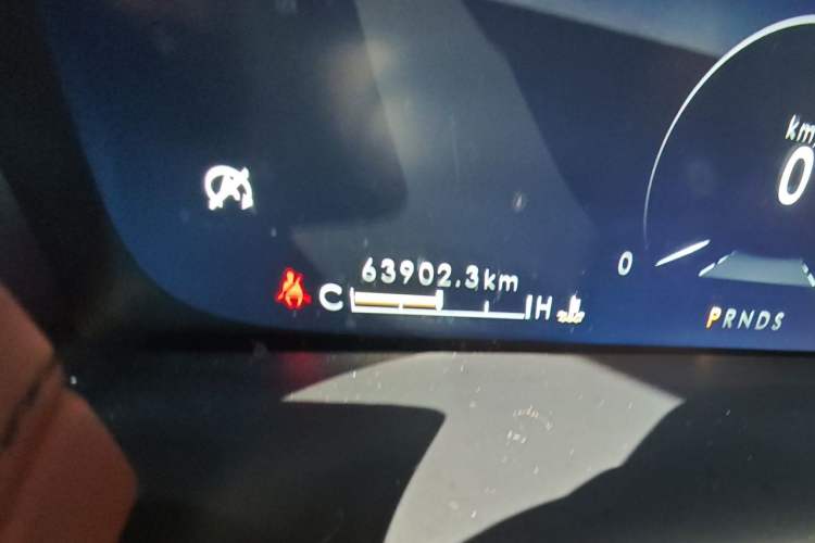 Used Lincoln Nautilus 2021 2.0T Four-Wheel Drive Luxury Edition Odometer Close Up