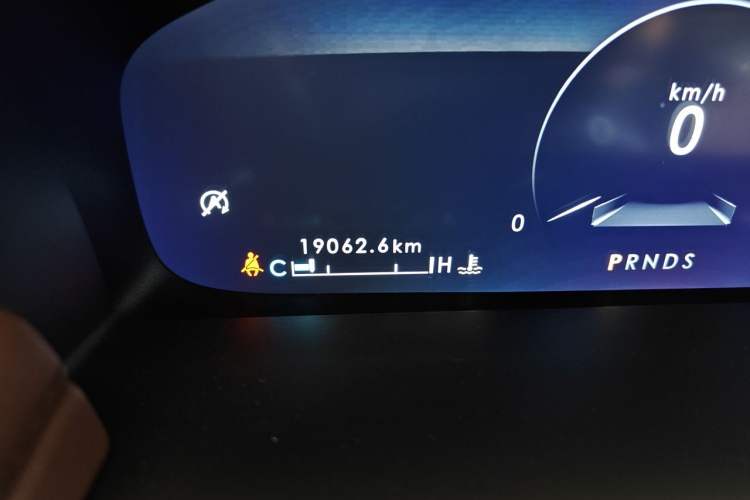 Used Lincoln Nautilus 2021 2.7T Four-Wheel Drive Prestige Edition Odometer Close Up