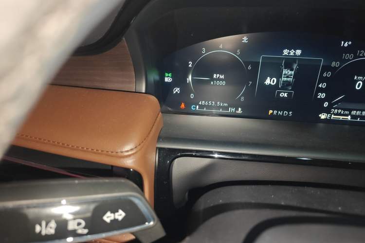 Used Lincoln Nautilus 2021 2.0T Four-Wheel Drive Luxury Edition Odometer Close Up
