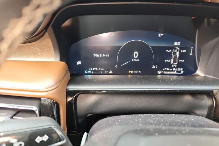 Used Lincoln Nautilus 2021 2.7T Four-Wheel Drive Prestige Edition Odometer Close Up