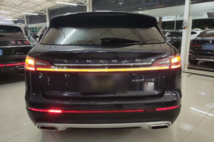 Used Lincoln Nautilus 2021 2.0T Four-Wheel Drive Luxury Edition Rear