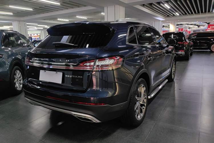 Used Lincoln Nautilus 2021 2.0T Four-Wheel Drive Luxury Edition Rear Right 45 Deg